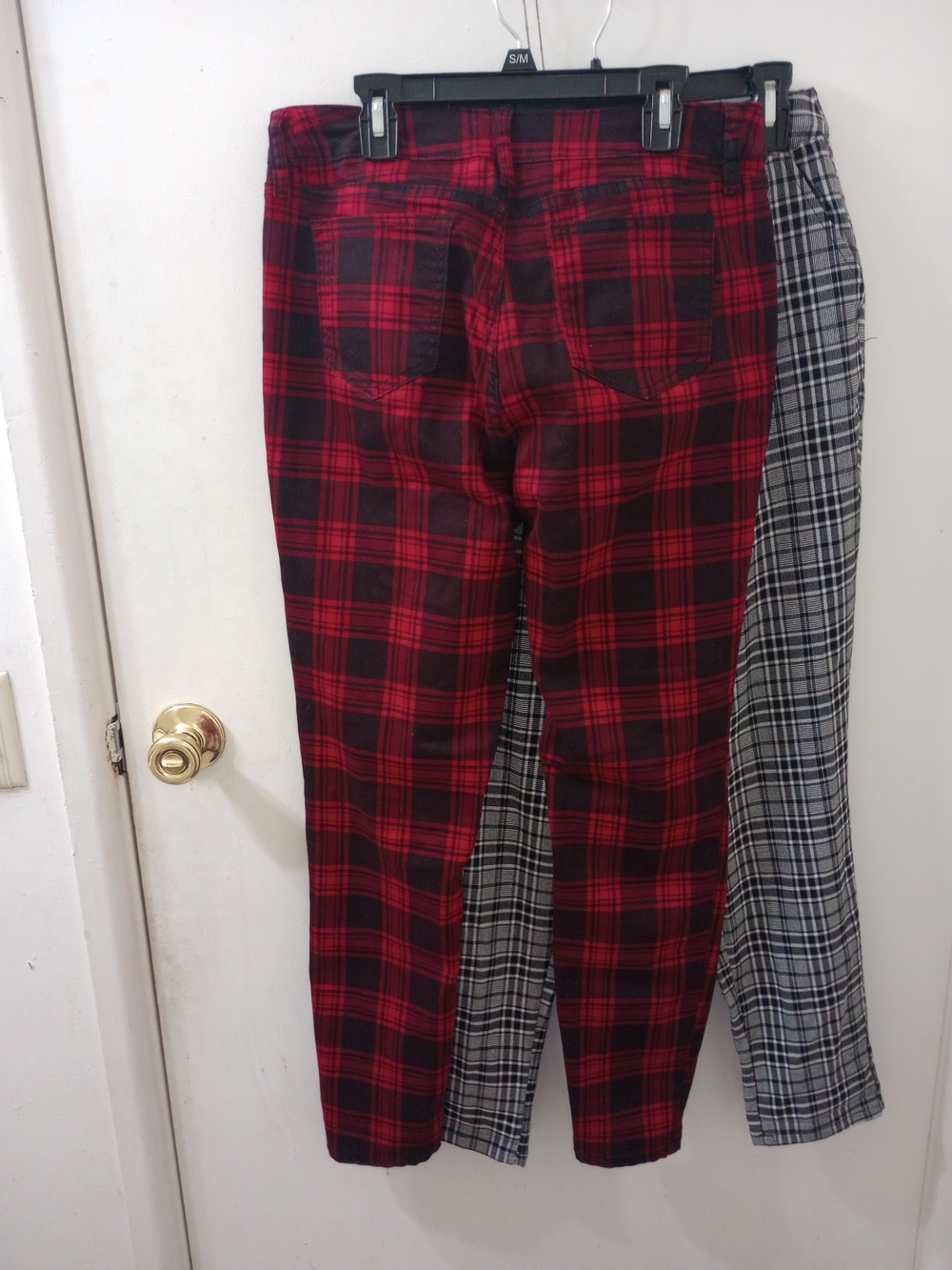 Hot Topic Red and Black Plaid Women's Slim Pants